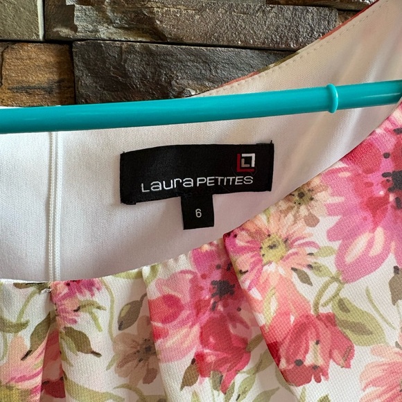 2 Cheap/Cute Summer  Sleeveless Dresses - Picture 3 of 4